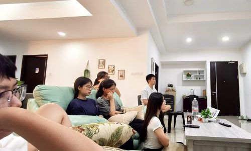 小型少年营会