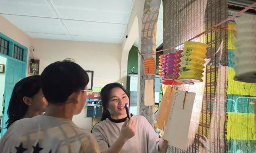 中秋节庆贺 —— 猜灯谜